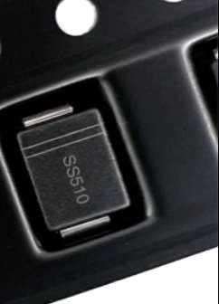 SS510B 丝印SS510 SMB DO-214AA肖特基二极管 5A 100V 贴片SR5100