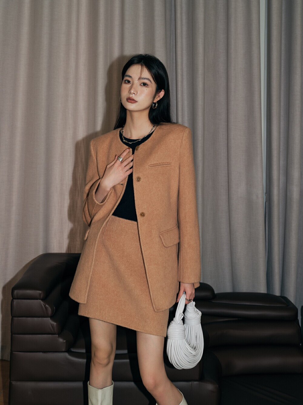 双面呢女士套装秋冬气质简约单排扣羊毛外套半裙两件套
