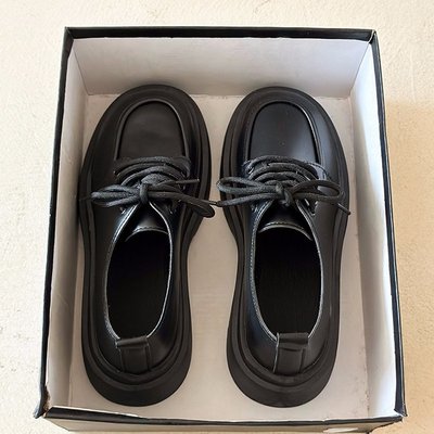 黑色系带英伦风小皮鞋女学院风2025秋冬季新款百搭厚底配裙子单鞋