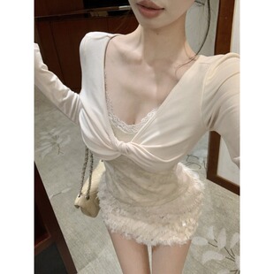 假两件扭结长袖t恤女秋冬纯欲v领上衣加绒蕾丝打底衫内搭圣诞穿搭