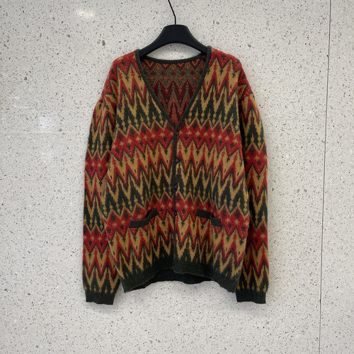 南油小众复古几何图案V领毛衣