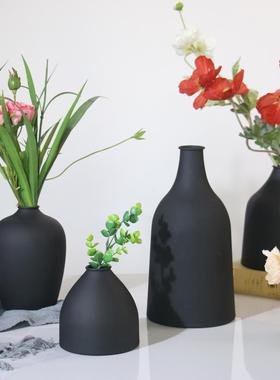 北欧侘寂风格装饰花瓶摆件现代简约家居花桶客厅铁艺插花花器