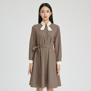 oldcolour撞色收腰连衣裙2022冬季新款设计感气质领结中长裙女