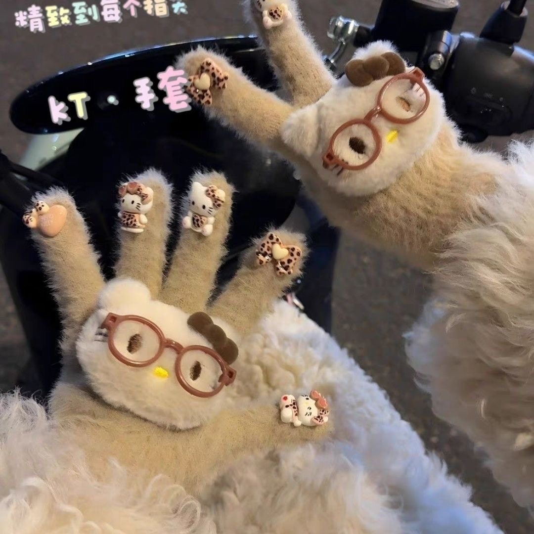 新款可爱Kitty奶呼呼毛茸茸猫咪手套秋冬季保暖学生户外骑行手套,服饰配件/皮带/帽子/围巾,手套,淘宝优惠券,粉丝福利购,淘宝优惠卷