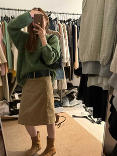 by onion 摩登时代!复古高腰灯芯绒半身裙女秋宽松显瘦中款直筒裙