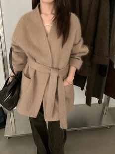 冬季新款羊毛羊绒拉毛中长款皮毛一体外套女系带V领轻奢皮草大衣