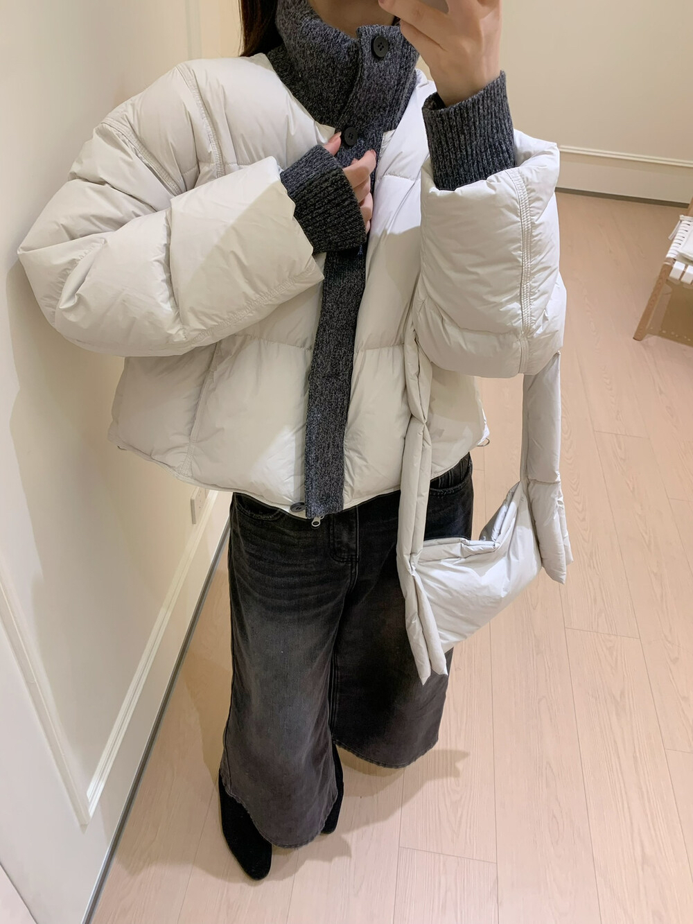 韩版针织拼接立领白鸭绒羽绒服女短款外套2025冬季新款时髦面包服