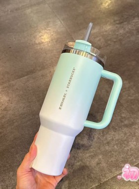 台湾星巴克杯子中秋节系列Stanley渐变蓝不锈钢把手冷水杯 1183ml