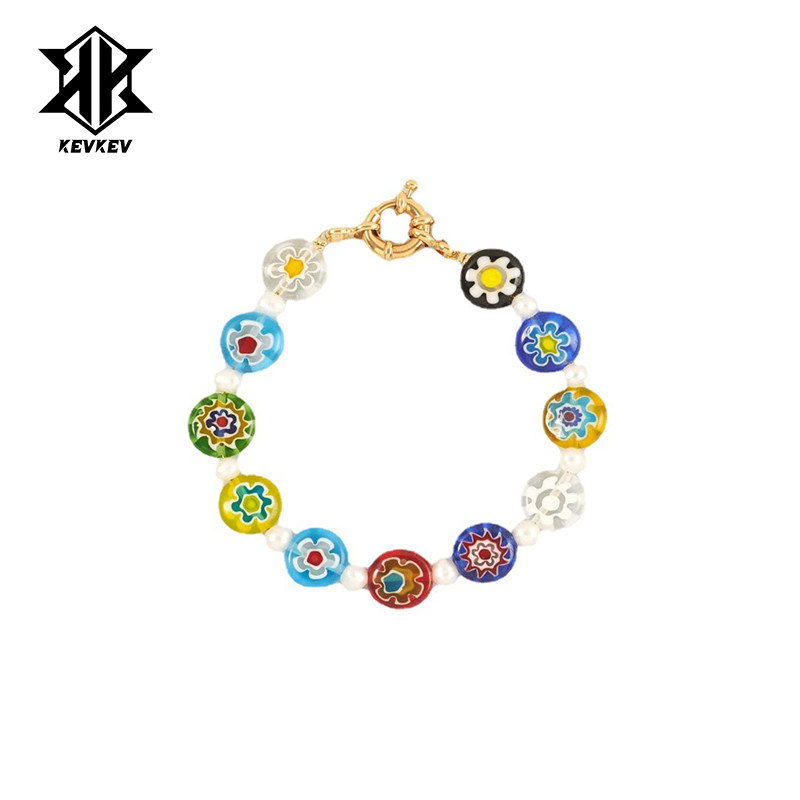张绮贤彩色琉璃花朵雏菊串珠手链