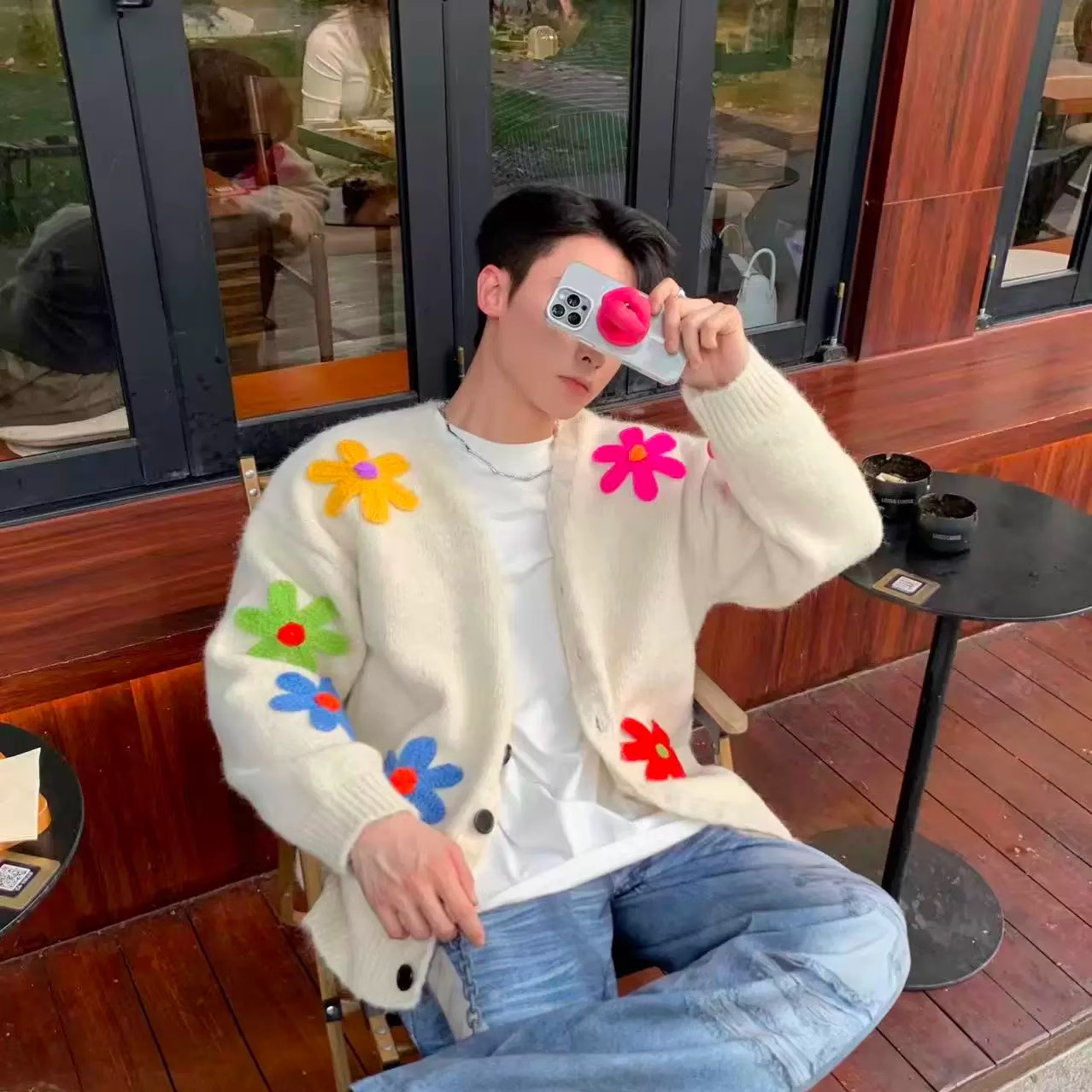 获衣局-彩色花朵手工钩花立体净版V领开衫秋冬韩系宽松毛衣重工艺