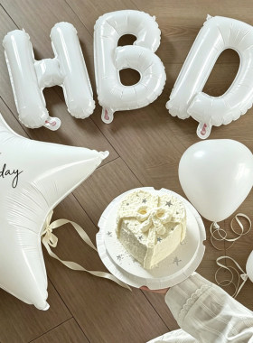 生日派对装饰场景布置白色星星气球HBD字母背景墙拍照道具ins风