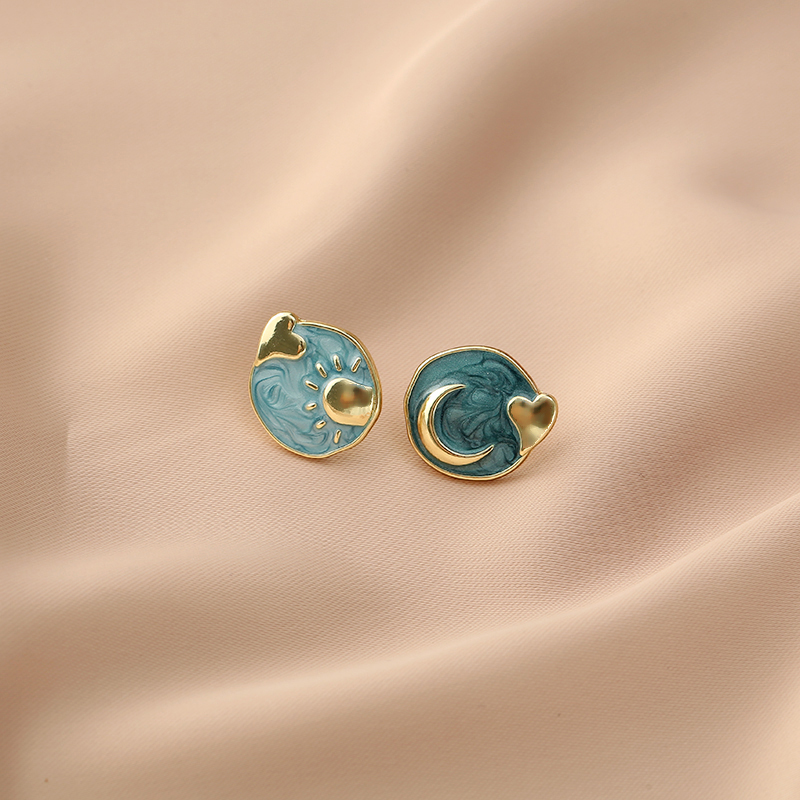 日月星辰耳环爱心不对称