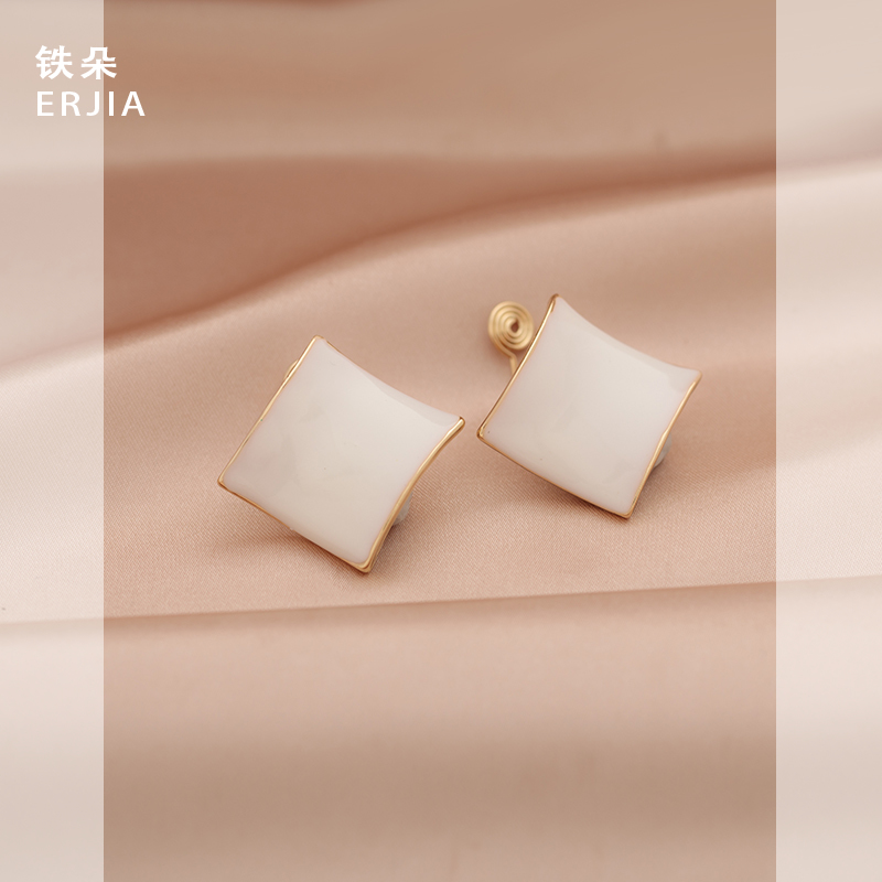 文艺简约菱形无耳洞耳夹