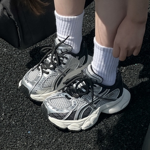 2025秋新款儿童运动鞋男女童潮酷老爹鞋中大童透气学生黑色跑步鞋