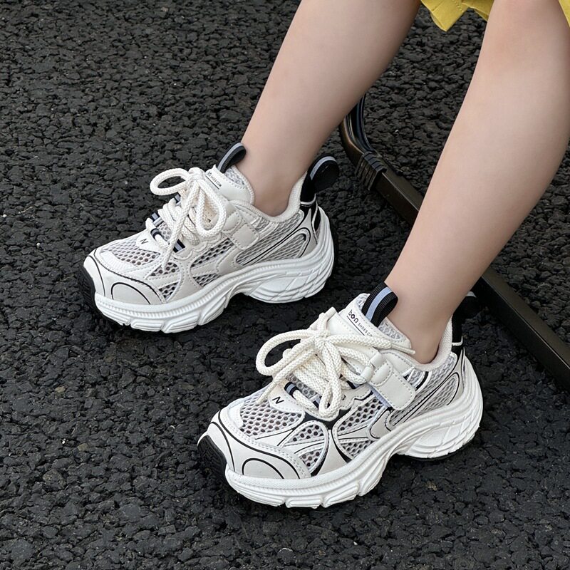 儿童运动鞋2026春夏新款女童透气老爹鞋轻便休闲中大童跑步网鞋潮