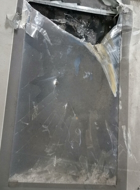 #触摸屏昆仑通态触摸屏，型号TPC1071GI外观成色如图， 议价