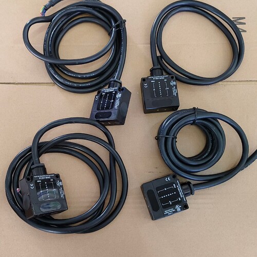 9新北阳光电传感器 DMS-HB1-E实物拍摄成色漂亮，功能 议价