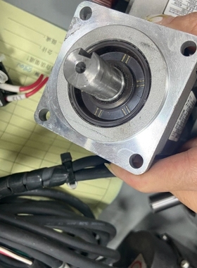 je400w伺服 MR-JE-40B HG-KN43J- 议价