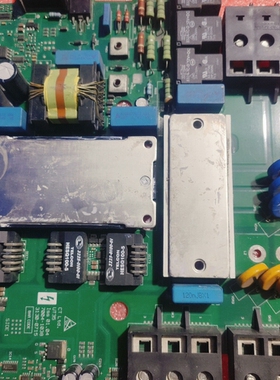 CT变频器驱动板UT35 7004-1038 3130-07 议价