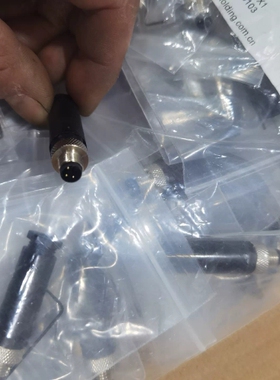 宜科CN90103 LS8.3-0/C/X1 连接头M8 议价