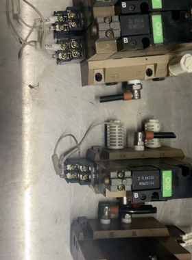 CKD电磁阀 4L210三个，4L219一个，拆机下来的 议价