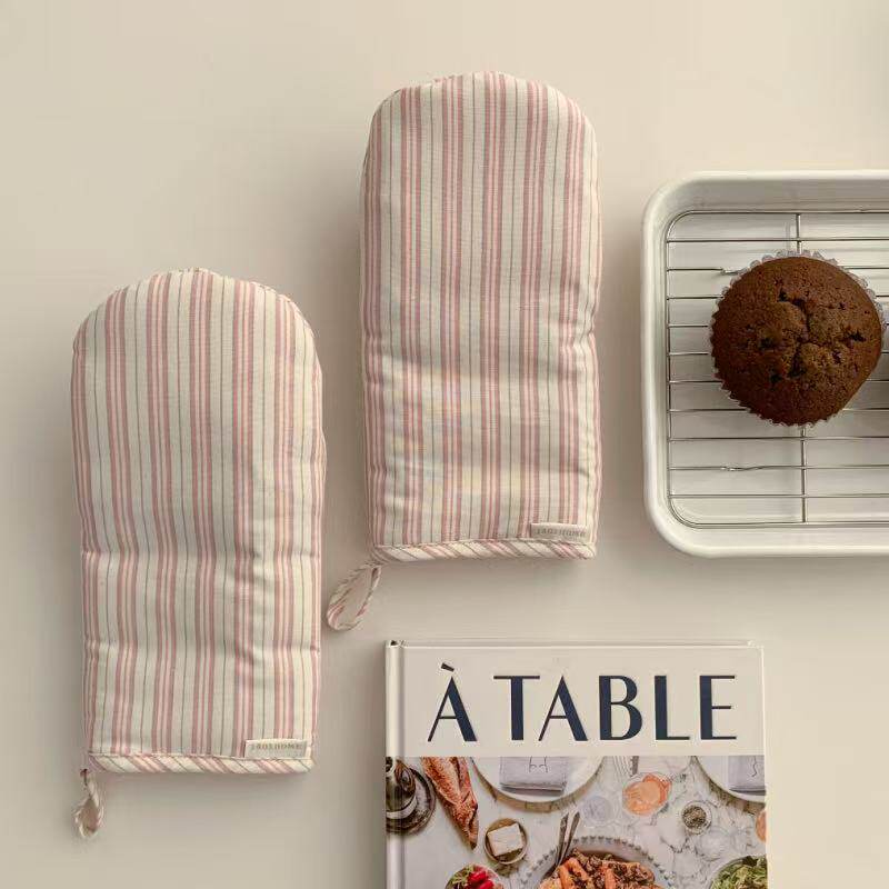 韩国代购进口厨房家用微波炉隔热手套耐高温加厚烘培烤箱护手套