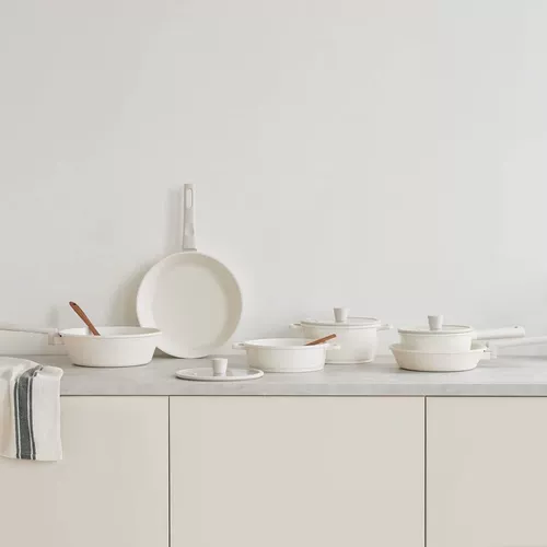 Южнокорейская покупка импортированная прямая почтовая почта Минималистская белая пановола -кукура -атмосфера -фармарная плита. Дополнительная пищевая скова из тушеной скова из маленькой молочной плита