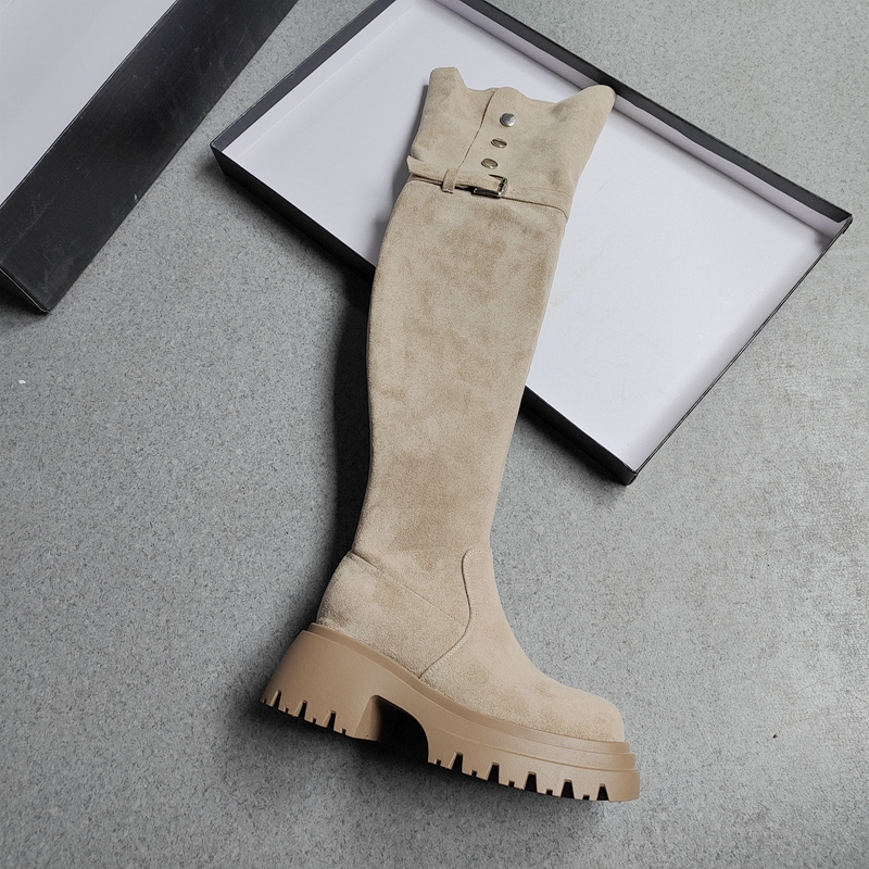 过膝长筒靴显瘦美拉德风粗跟靴