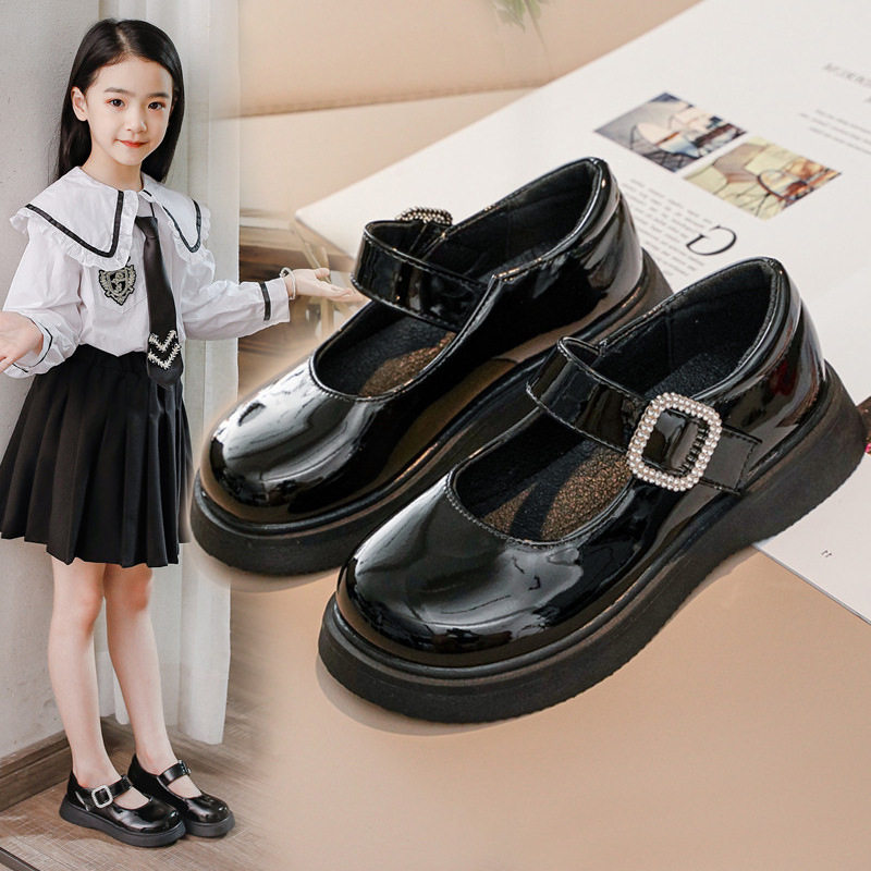 女童皮鞋韩版软底公主鞋春秋2026新款儿童鞋黑色小学生校园演出鞋