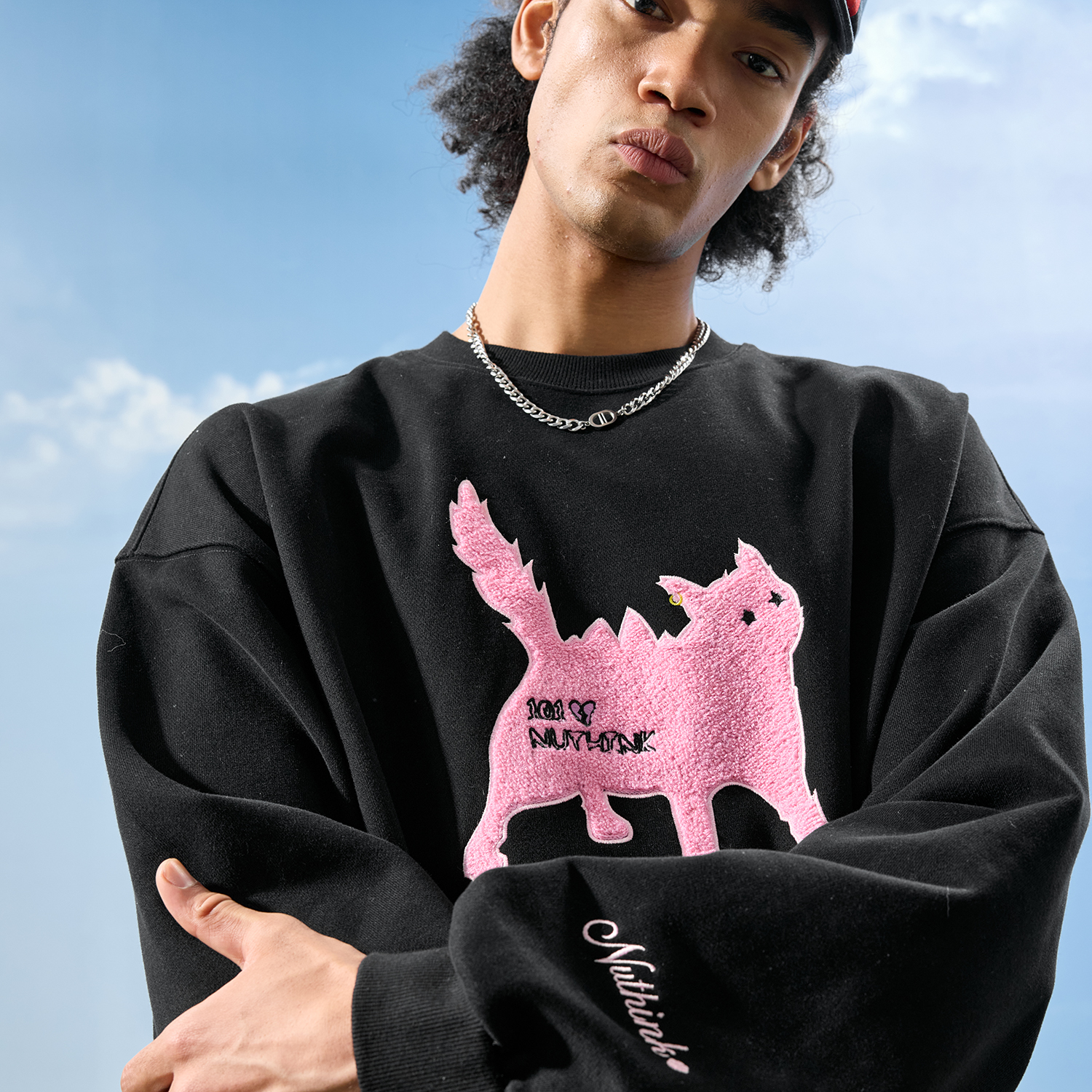 Nuthink美式小猫字母刺绣卫衣男