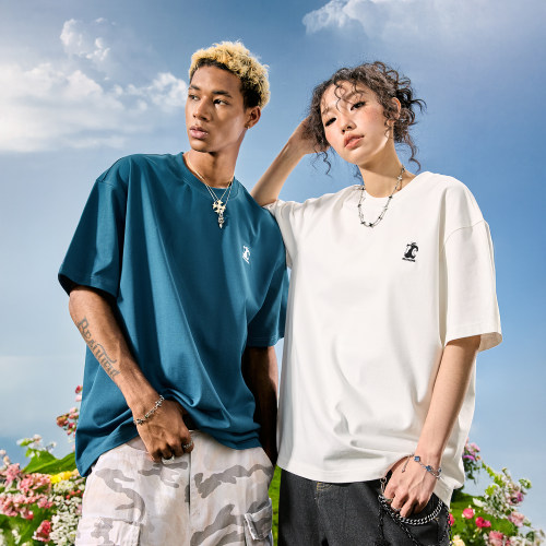 Nuthink简约苹果刺绣美式T恤男女