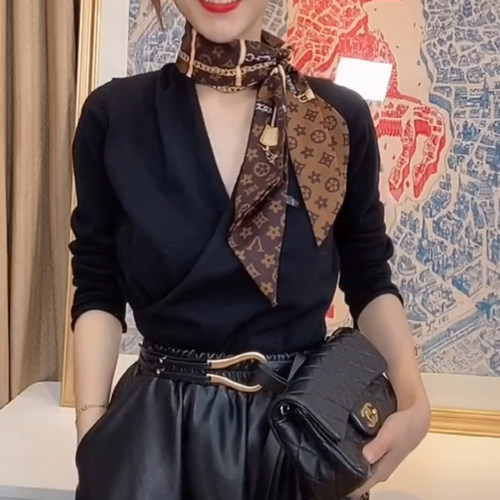 春秋夏季斜角韩版女字母丝巾装饰