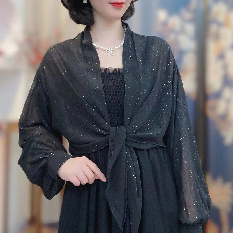 甜美设计感小众百搭衬衫2026新款印花披肩雪纺宽松透气时尚防晒衣