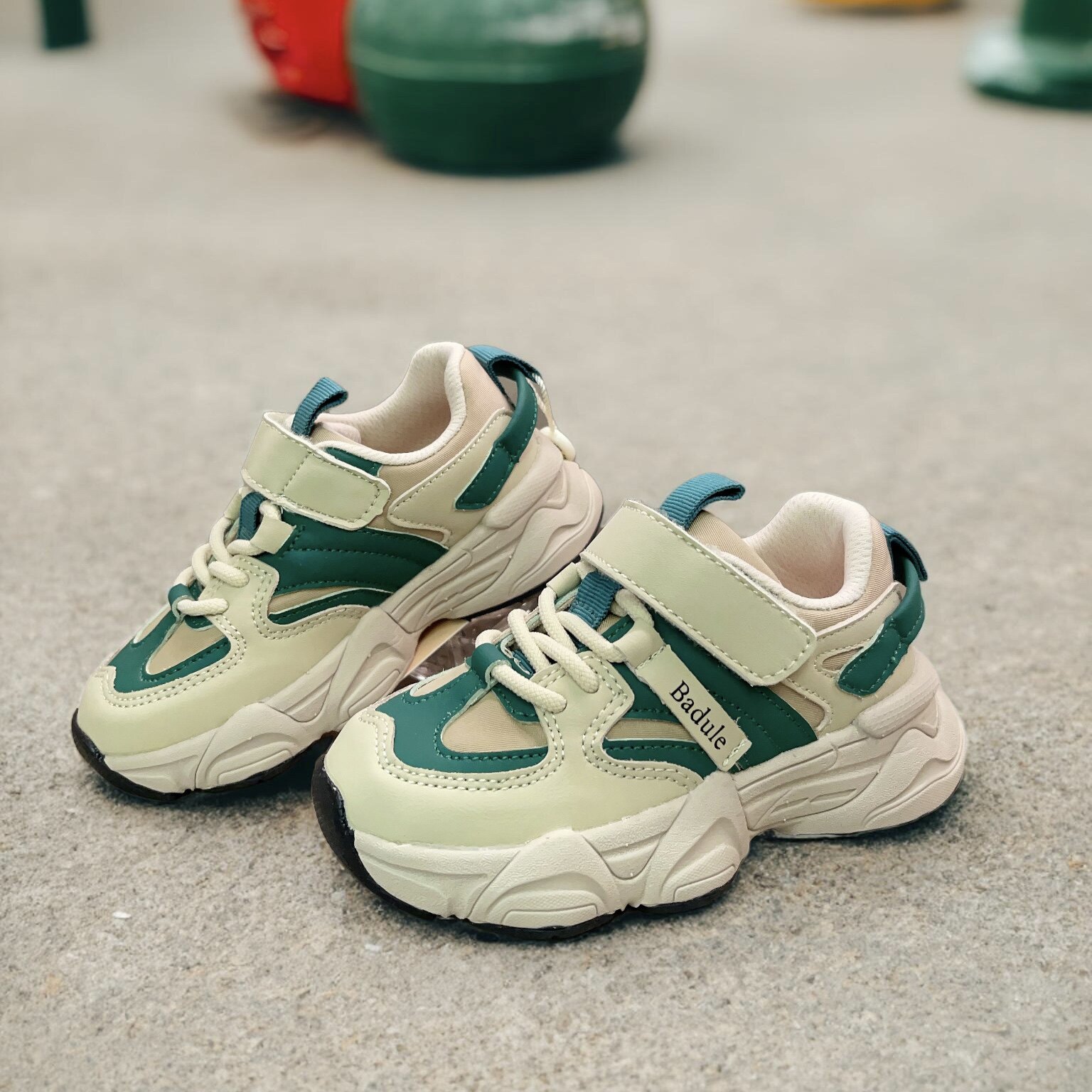 芭杜乐BADULE运动鞋轻便百搭魔术贴休闲撞色旅游鞋韩版春秋季童鞋