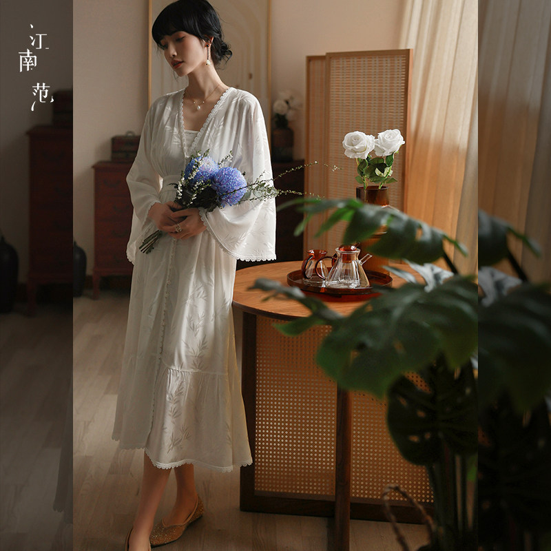 江南范新式白色竹叶提花改良汉服连衣裙2025春V领通勤国风中长裙