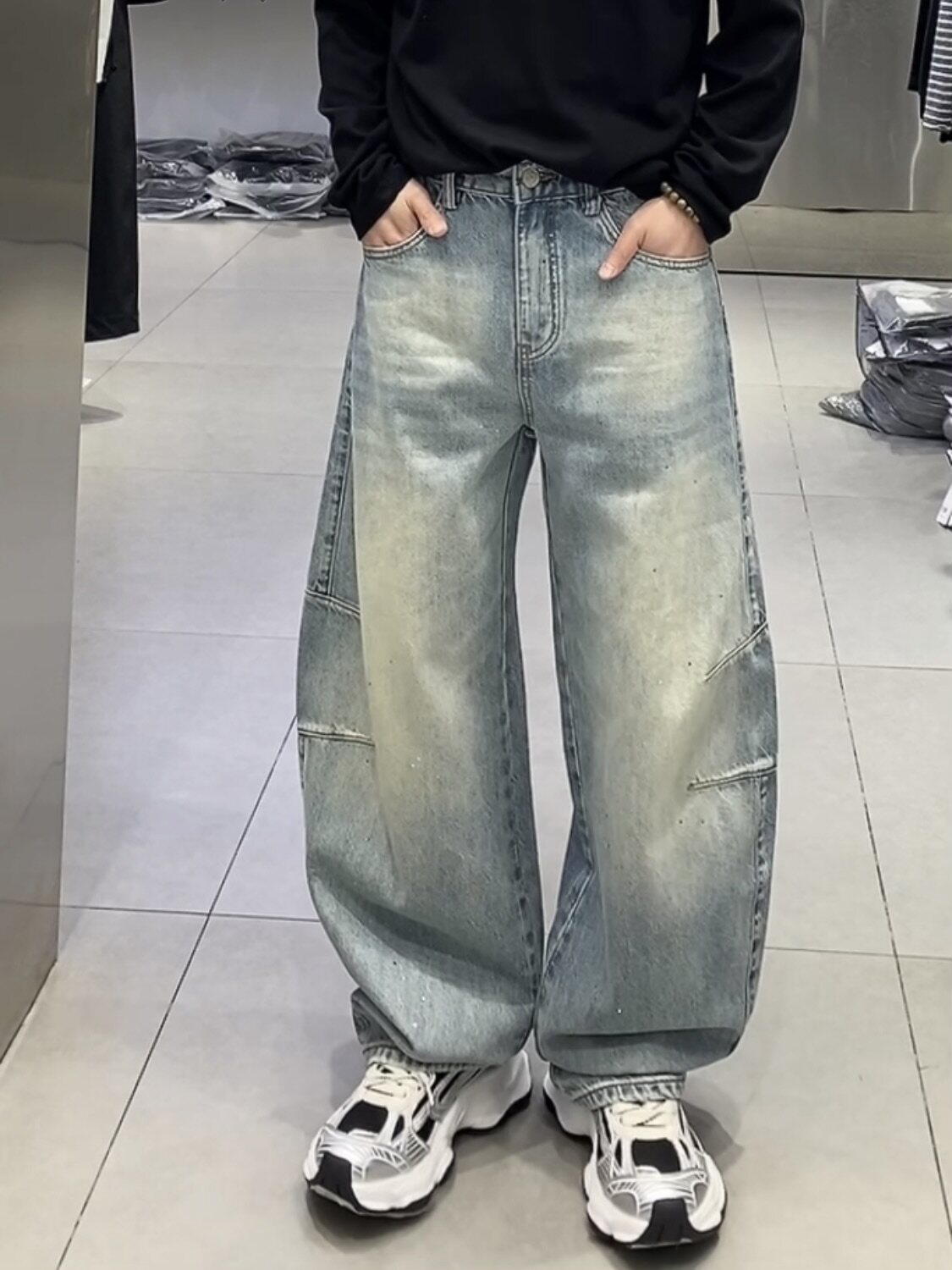 2026新款春装浅蓝色弯刀牛仔裤男阔腿直筒裤时尚百搭裤子