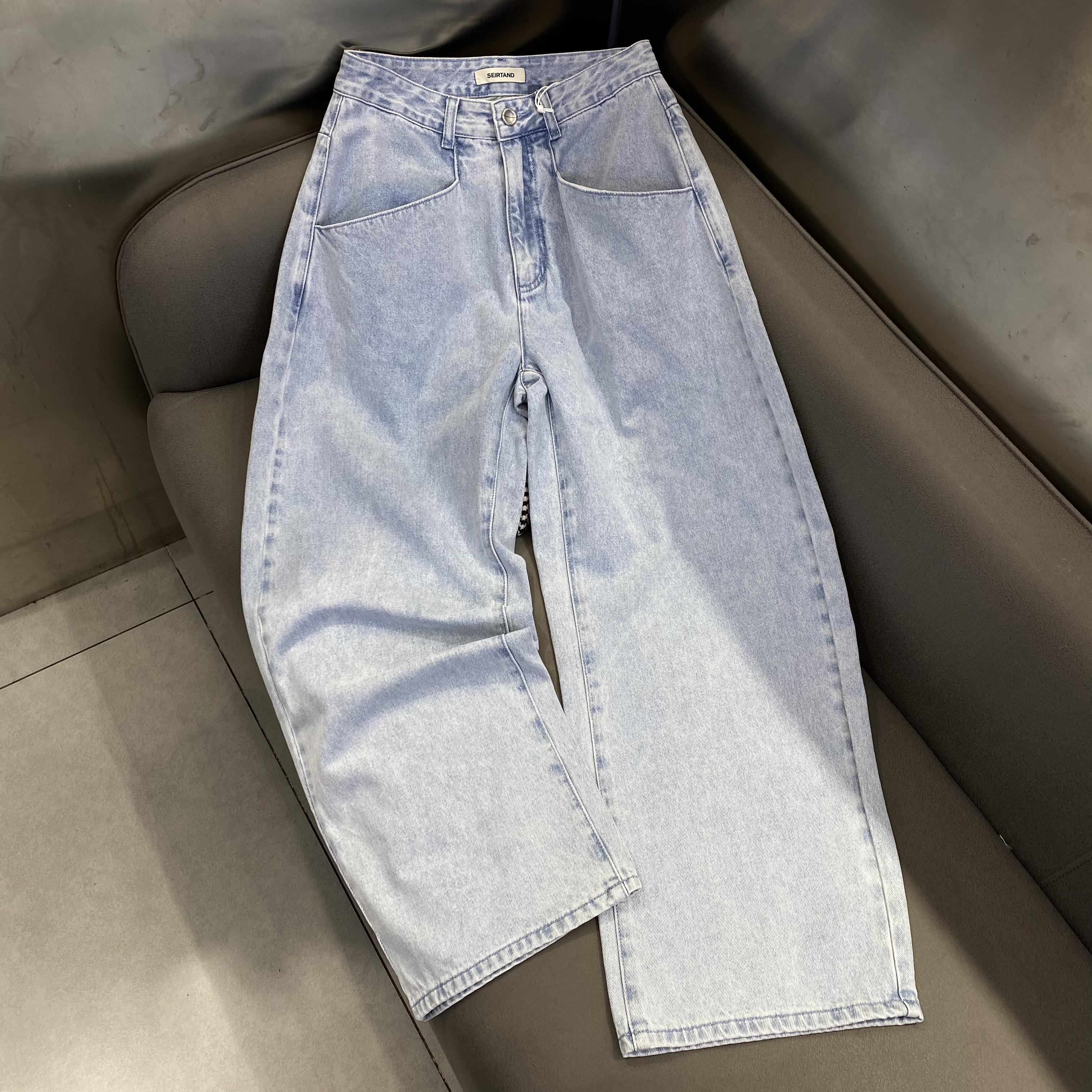 2026新款春装浅蓝色牛仔裤男阔腿直筒裤时尚百搭裤子