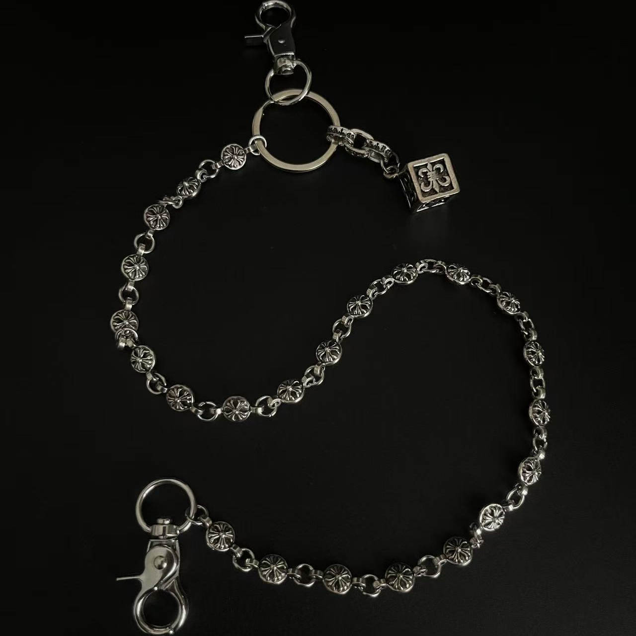Kiosk vintage 裤链 | dice
