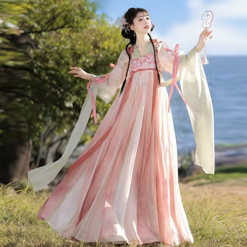 唐制汉服齐胸诃子元素重工绣花