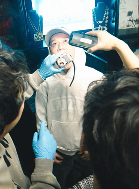 2COZY原创美式复古字母印花连帽卫衣男女高街宽松潮牌秋季上衣