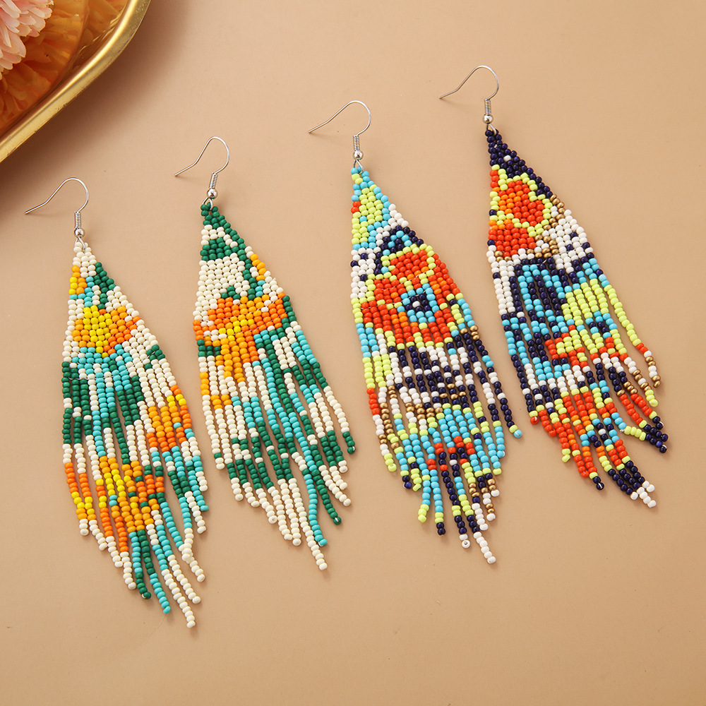 新款波西米亚民族风彩色手工花卉款式米珠流苏耳环女式