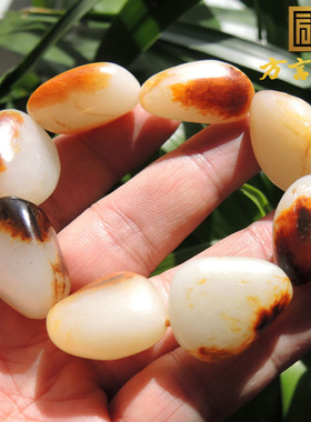 方言和田玉精品仅仅红手链羊脂玉