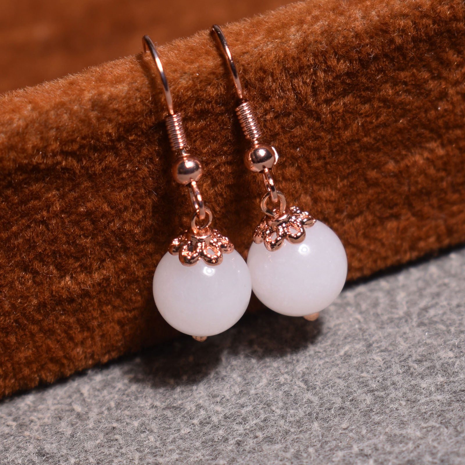 放漏方言品牌和田玉精品级金丝玉温润细腻白玉圆珠耳坠耳饰R5