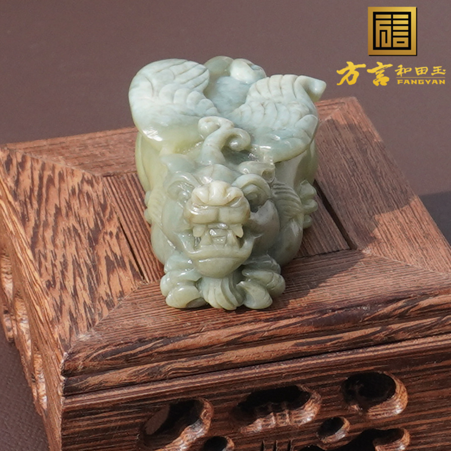 方言和田玉且末料蓝皮黄口手把件