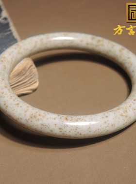 方言和田玉放漏佩戴级青海料野牛沟桂花糕草花意境圆条56mm手镯h0