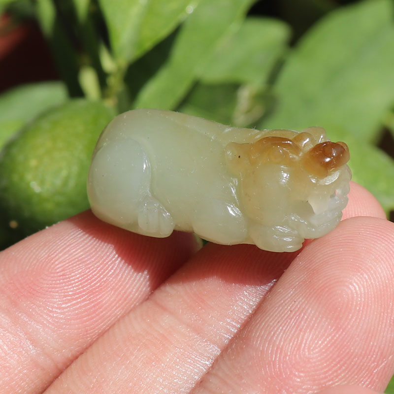 方言精品和田玉巨漏特惠新疆且末料糖白温润细腻小貔貅吊坠挂件o3