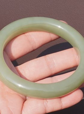 和田玉新疆油润高脂青黄口料手镯