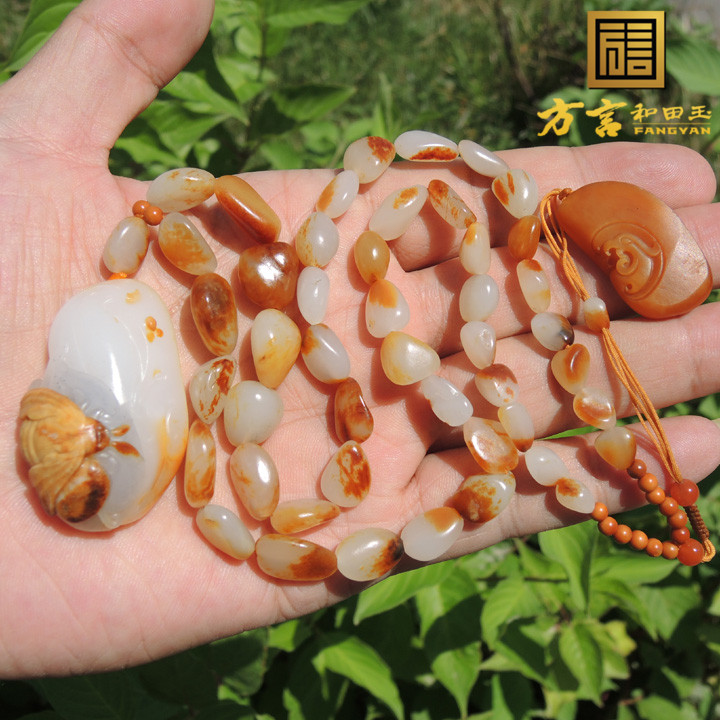 方言和田玉镇店之宝精品罕见三色高白羊脂玉青花配红皮色项链子F