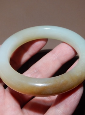 方言且末料糖白玉油润手镯