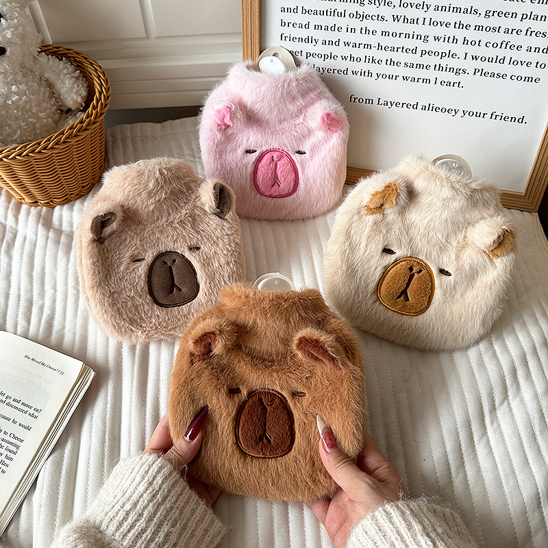 可爱热水袋注水毛绒女生卡皮巴拉小号迷你暖手宝敷肚子灌水暖水袋